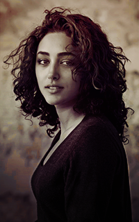 J'AIME LE FUTUR ET LE CHAOS (c'est une galerie d'arts) 433373golshifteh13