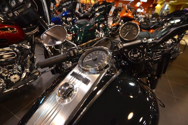 Road King uniquement, combien sur Passion-Harley  - Page 11 447502image317