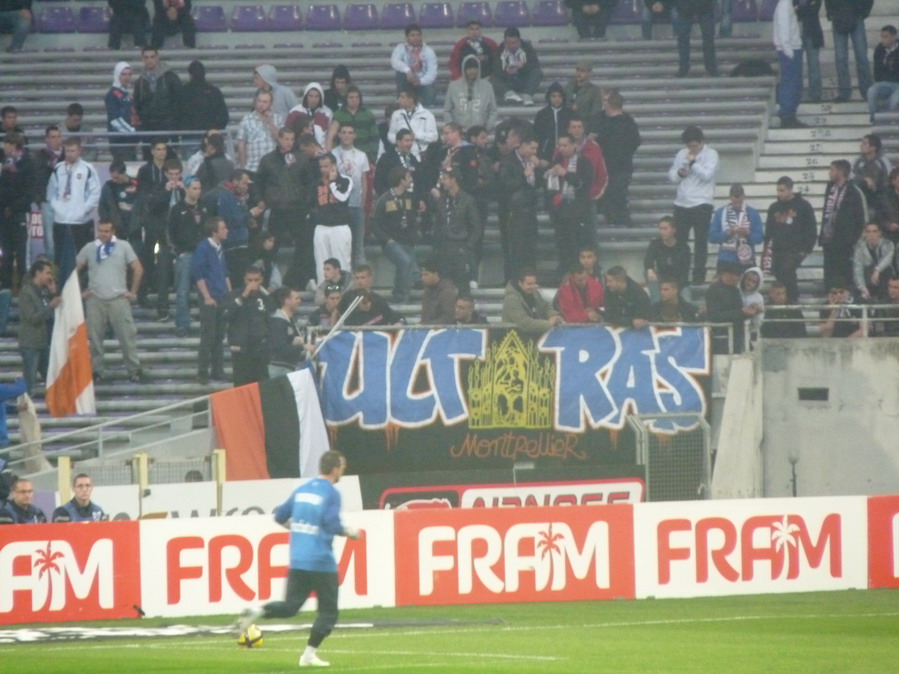 OLA ...LA PAILLADE MONTPELLIER  EN PLEIN  SUCCES A TOULOUSE 451393P1160155