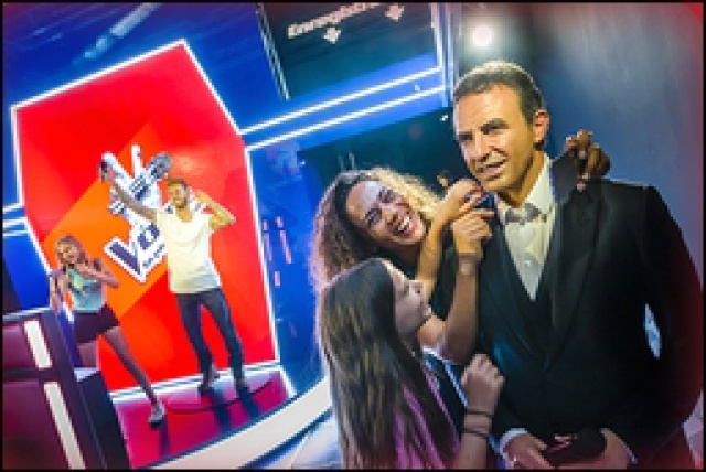 The Voice fait son show à Grévin ! 475267thevoicemusgrvin6