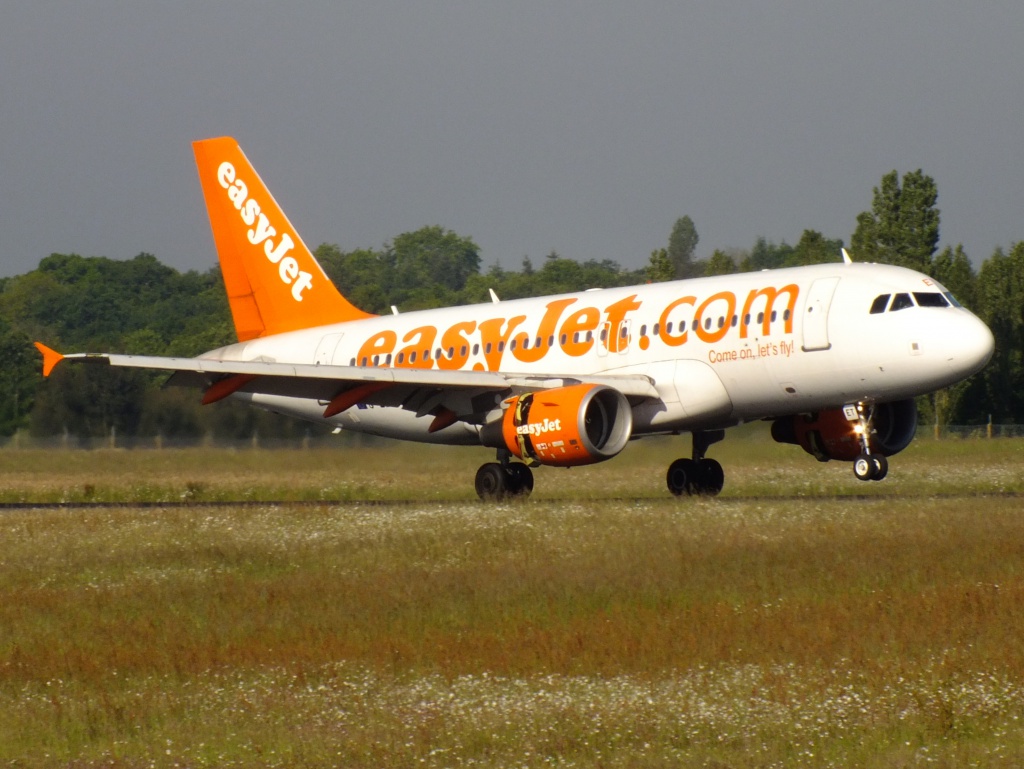 Spotting du 17/05/2014 477620Main8109