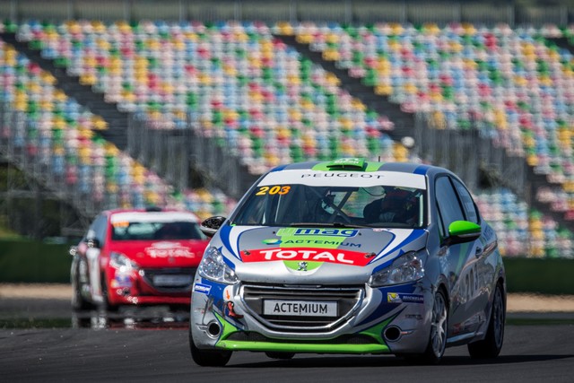 RPS / La Rentrée Des Rencontres Peugeot Sport Se Fait À Dijon 483798578ba50b4f579