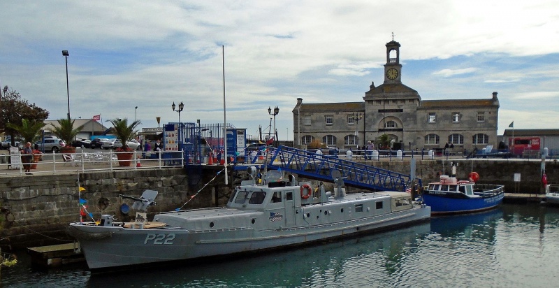 Quel est ce patrouilleur dans le film DUNKIRK ? 484555LUSNP22