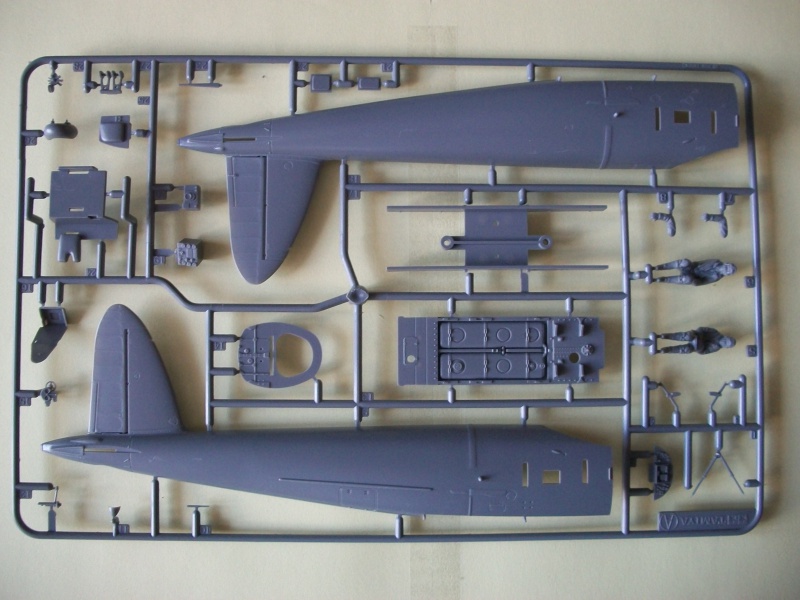 Mosquito B Mk.IV/Pr Mk IV [ Tamiya ] + Kit T2m 500948MosquitoPrMkXVITamiya023