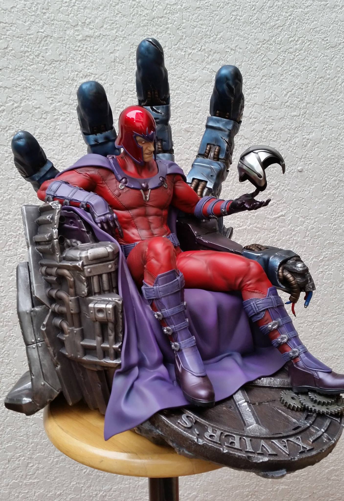 Premium Collectibles : Magneto on Sentinel Throne - Page 5 502981104805721401159916771370796480400967510655o