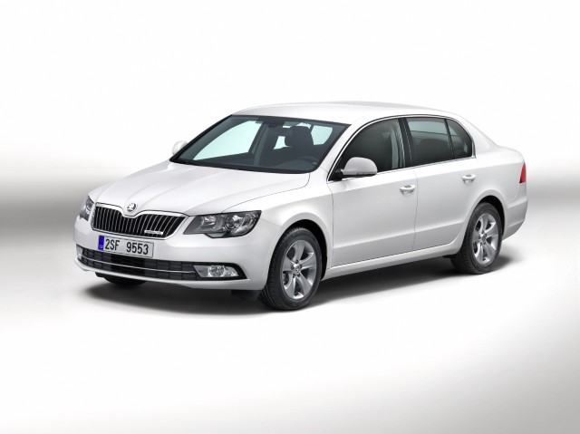 GreenLine: Skoda Octavia émet un simple 87 g/km de CO2 503150KODASuperbGreenLine