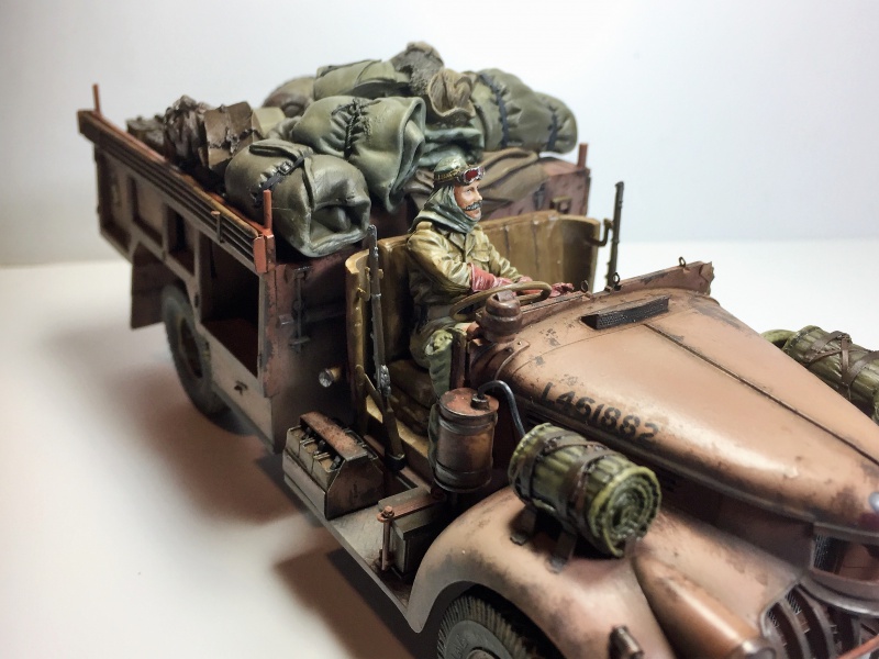 [Concours Désert] LRDG 30cwt Chevrolet Truck /Tamiya - 1/35  - Page 10 503625IMGE2829
