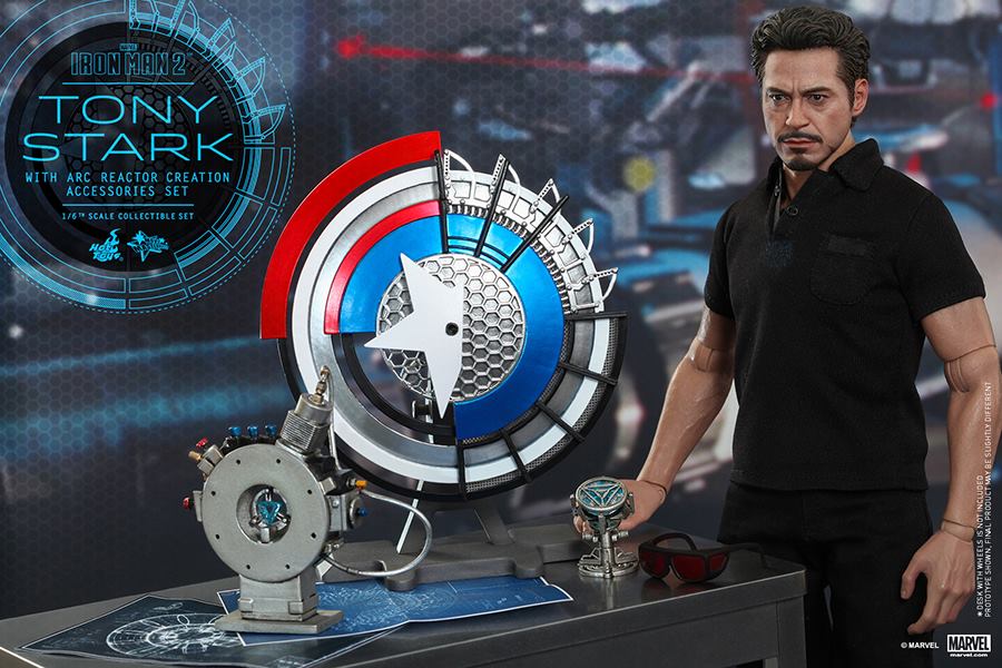 HOT TOYS - Iron Man 2 - Tony Stark with Arc Reactor Creation 506084105