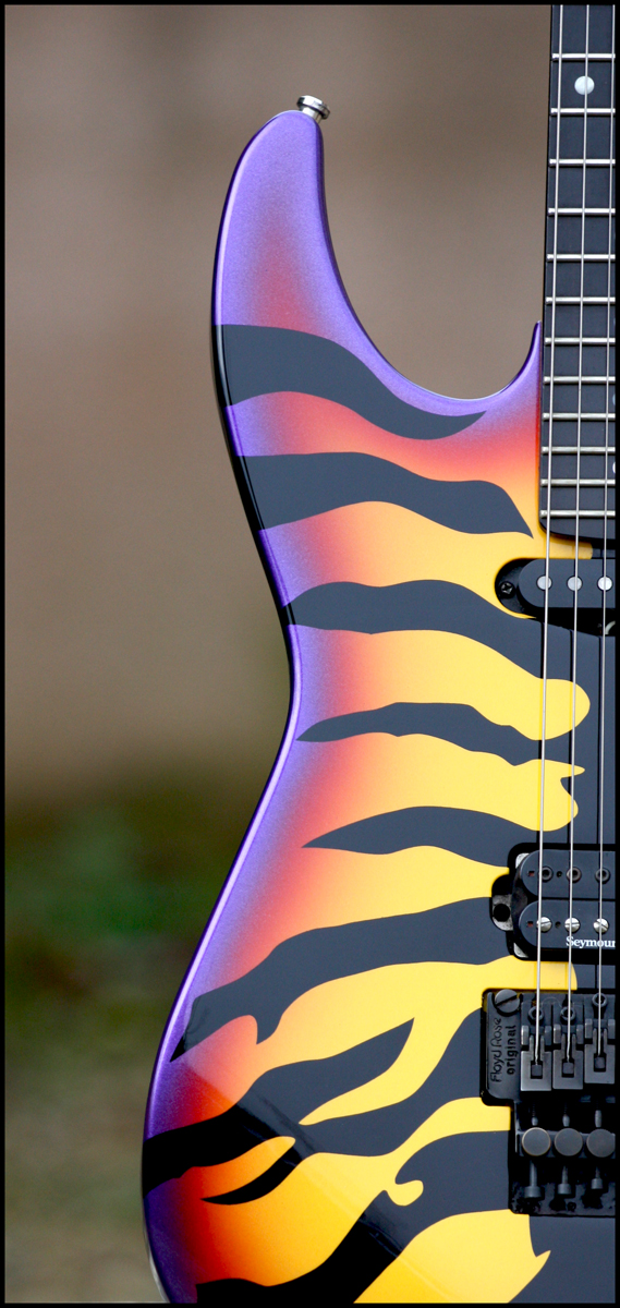 ESP George Lynch Sunburst Tiger - Décembre 1990 ^^ 51101952g4