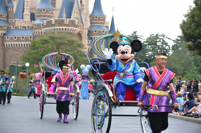 [Tokyo Disney Resort] Programme complet du divertissement à Tokyo Disneyland et Tokyo DisneySea du 15 avril 2018 au 25 mars 2019. 515793td2