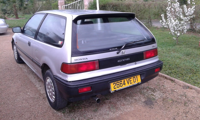 Une Honda CIVIC EC9  de 1991 51615420160422074800