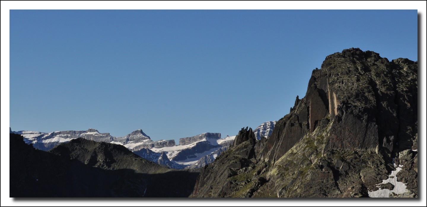 Une vie pyrénéenne de labrit des pyrénées - Page 6 516253her0135