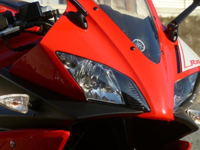 Une YZF R125 sunset red 527742P1010301