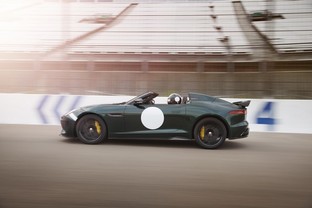 Jaguar confirme que la F-TYPE Project 7 sera produite  545292JAGUARPROJECT726