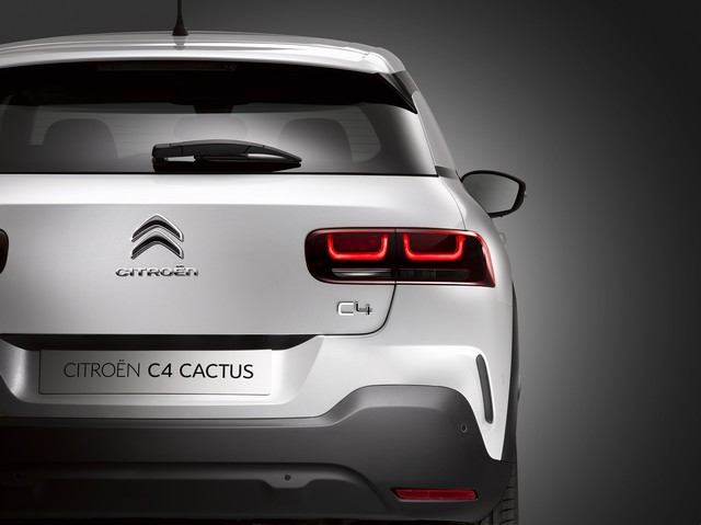 Nouvelle C4 CACTUS, La Berline Compacte Ultra-Confort Au Caractère Unique 54627517F25