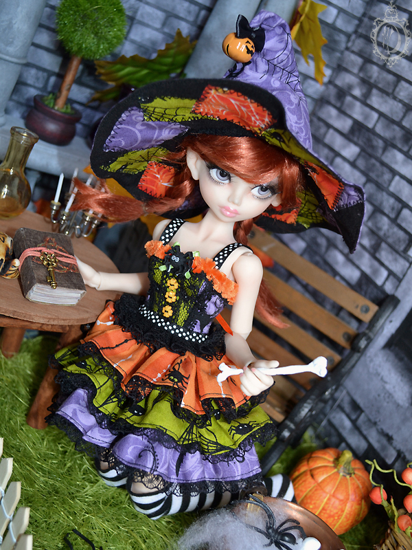 MYSTIC DOLLS de Eglantine 554355Ldoll5LysriaPumpkin02