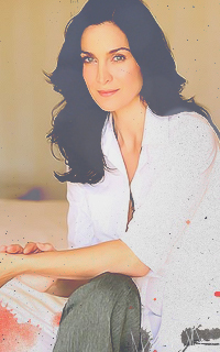 Carrie-Anne Moss - 200*320 559723carrieannemoss2