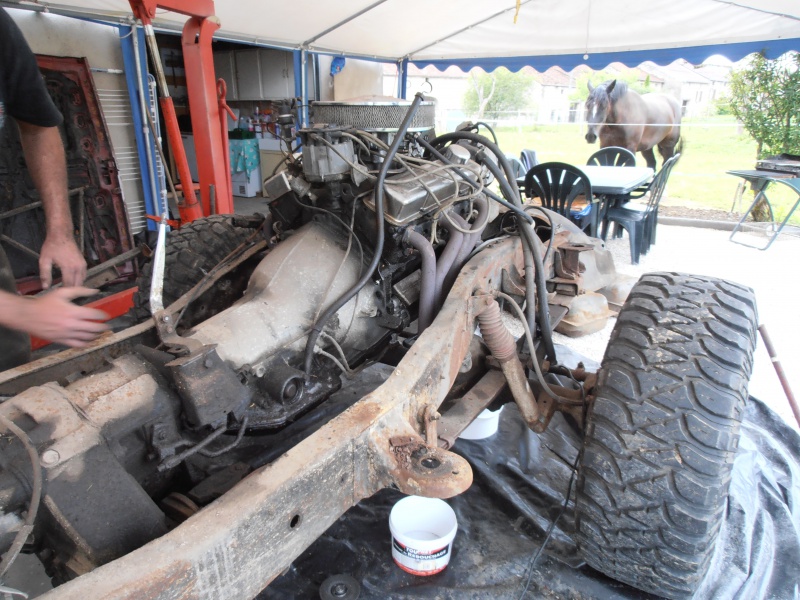 Restauration d'un Chevrolet K10 benne longue 585302P8090398