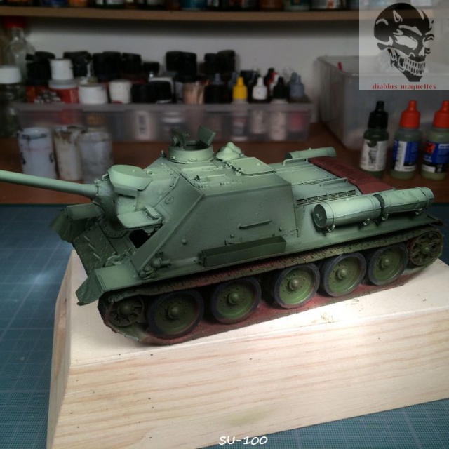 SU-100 marque Dragon 1/35 590893IMG3889