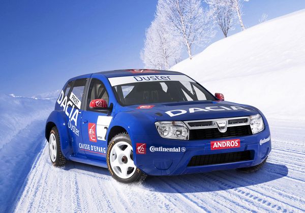 Dacia Duster au Trophée Andros - conduite par Alain Prost 594723daciadustertoutterrainc1