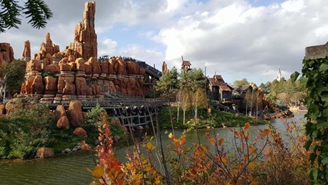 Frontierland en photos  - Page 6 604053226884609310757070394563379155620664721716n