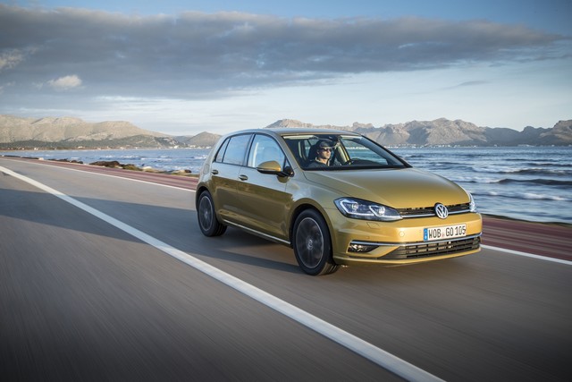 La Golf 1.5 TSI disponible à la commande  610732bdgolf15tsi