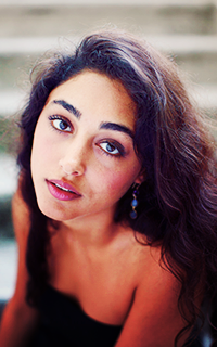 J'AIME LE FUTUR ET LE CHAOS (c'est une galerie d'arts) 612968golshifteh2