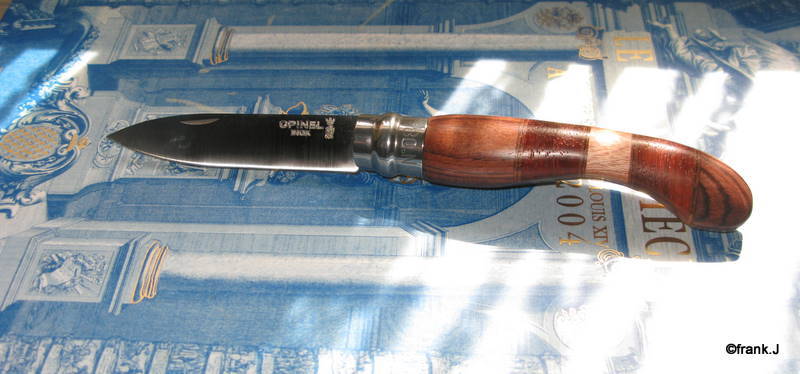 Opinel "custom" 2011 made in Frank - Page 3 629134Assemblageboisdeviolettespadouketcerisier2