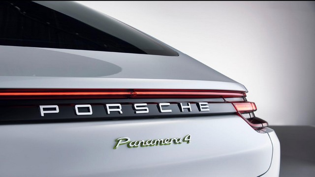 Nouvelle Porsche Panamera 4 E-Hybrid  629298fec930e53c1346768ff83a17c3646ec9teaser720x406x2