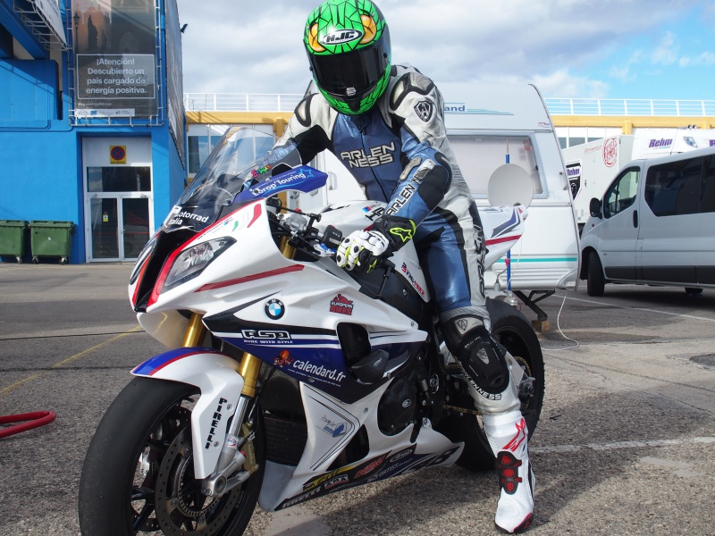 ma nouvelle mouture pour 2015 un bmw s1000rr 2014 636721PC280021