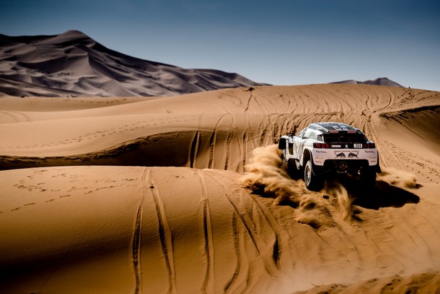 PEUGEOT 3008 DKR, la répétition générale du Dakar 2017 se poursuit 637392MCH178271200x800