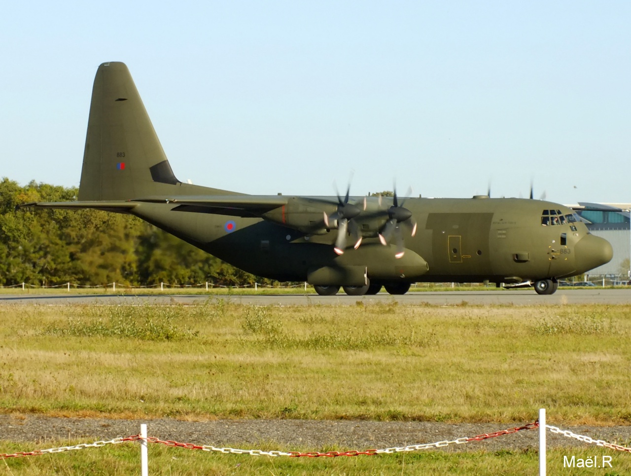 Spotting 18/10/2014 : C130 Royal Air Force ZZ883, 738 Enter air Hybride ; 320 Corsica anniversaire ; Do328 BA - Page 2 642748Octobren3053