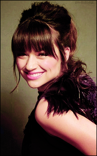 Avatars Crystal Reed 651896CR2