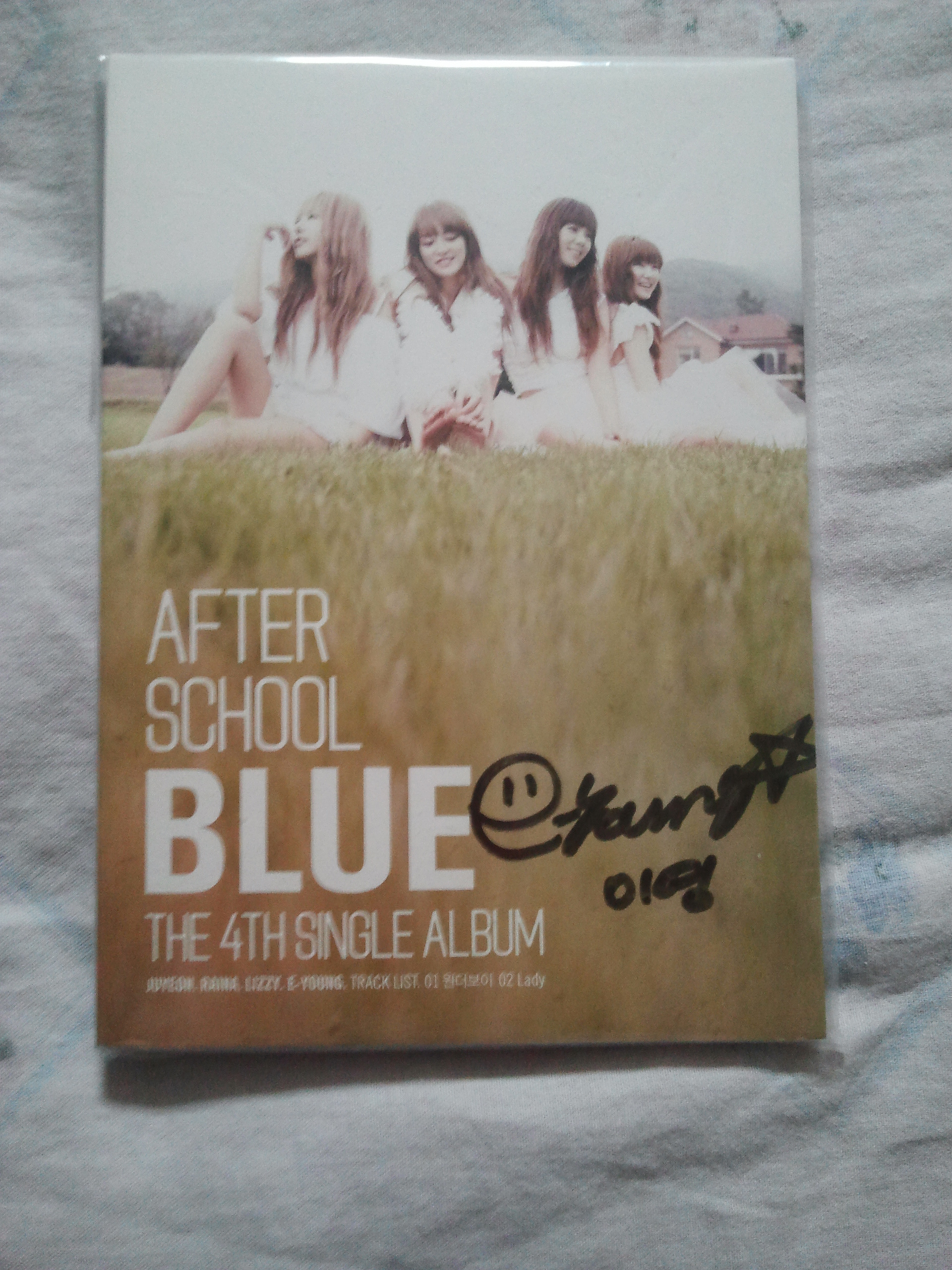 [DISCUSSION] Are the AS members changing their autographs? Calling detective PGZ and PBZ! 65325720140820134318