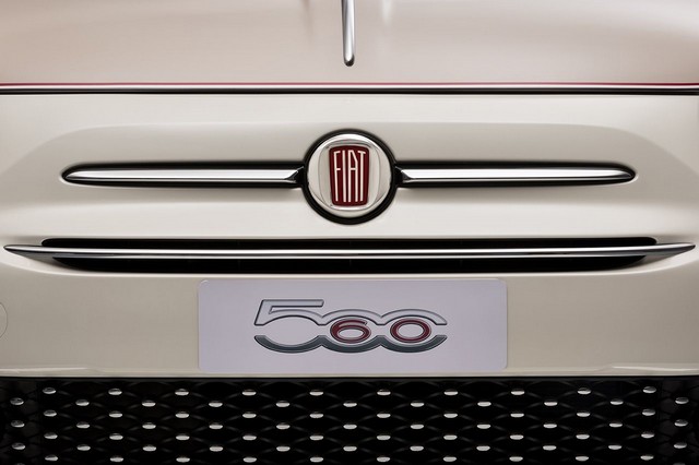 Fiat 500, 60 ans d’histoire : Forever young 671809170307Fiat500ForeverYoung01