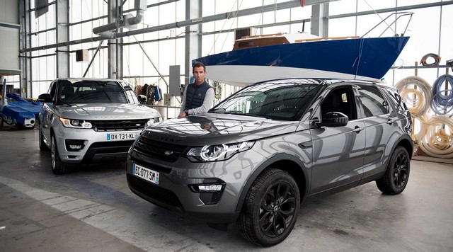 Land Rover France Encourage Armel Le Cleac'h Avant Le Départ Du Vendée Globe Et Devient « Voiture Officielle » De Cette 8ème édition  682377armellecleach7106