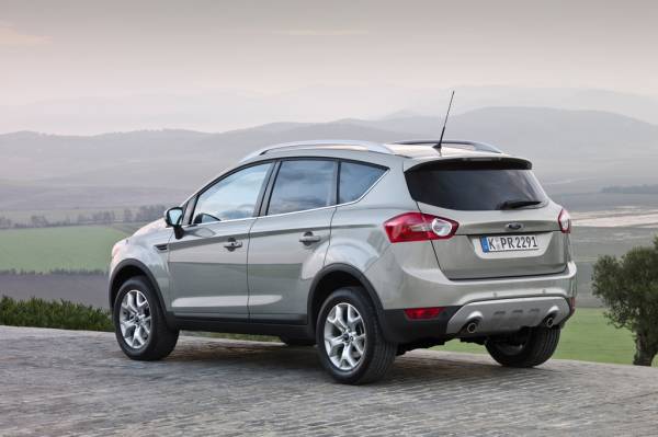 Tarifs du Ford Kuga 690634fordkuga2gb7bv4