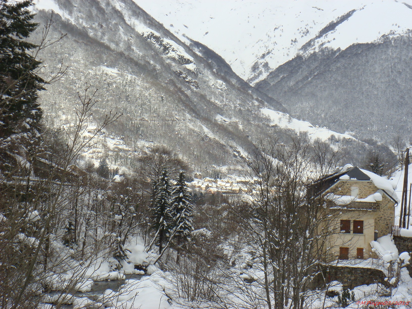 Une semaine à la Neige dans les Htes Pyrénées - Page 4 700985DSC07076