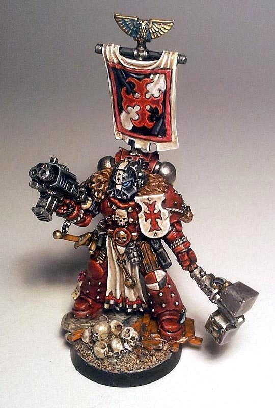 Warhammer 40K (figurines diverses trouvées sur internet! ) - Page 11 712528redtemplar