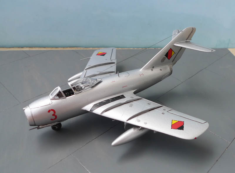 [VINTAGE 2012] - Mig 15 Est allemand - KP. 716000Mig1549