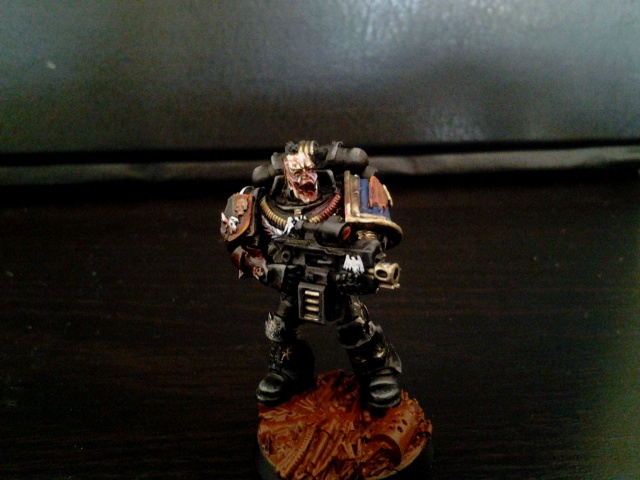 "Ave dominus nox"  les Night lords de Malchy (08/10 : Chevalier) - Page 11 71641920050103074907