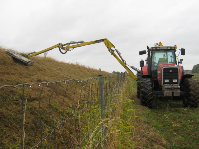 ensemble tracteur épareuse 748540aout2016007