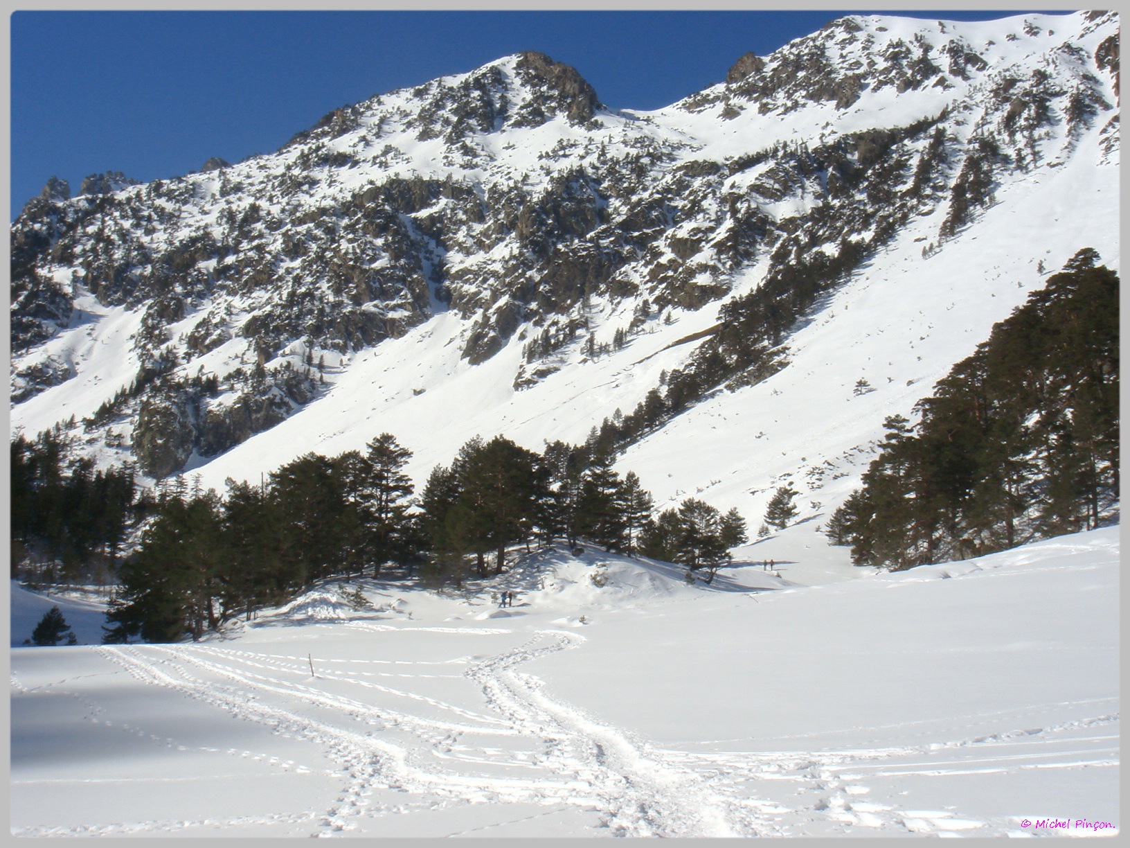 Une semaine à la Neige dans les Htes Pyrénées - Page 3 756601DSC011951