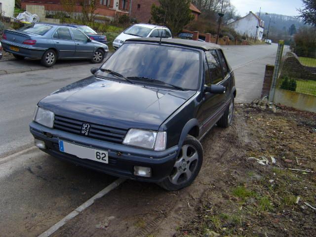 [ Peugeot 205 CTI ] un peu de news 758633S7001544