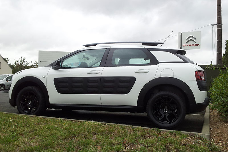 2014 - [Citroën] C4 Cactus [E3] - Page 8 7616038202