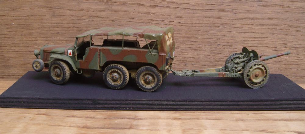 Laffly W15T et canon de 47mm(1/35èm) 768399GEDC4176