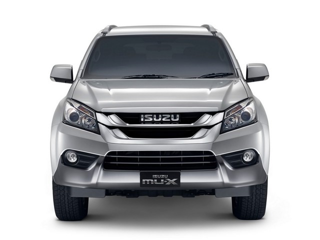 Salon de Tokyo 2013 : Isuzu dévoile le SUV MU-X 769158IsuzuMUX10