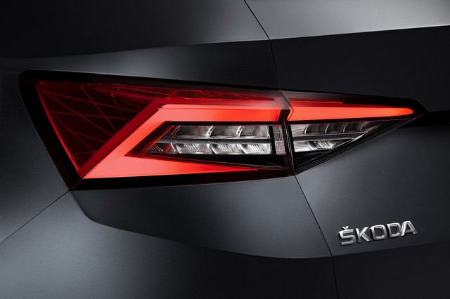 Premiers gros plans de la ŠKODA KODIAQ : un design affirmé pour le nouveau grand SUV 770595skodakodiaq3