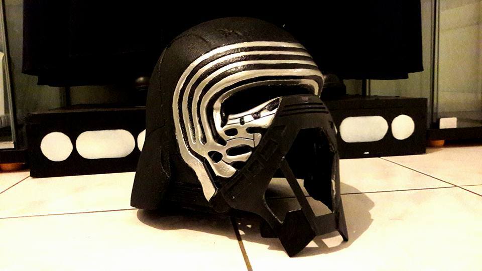 CASQUE KYLO REN N°2 77803917757182102121088876981221057474005199238449n