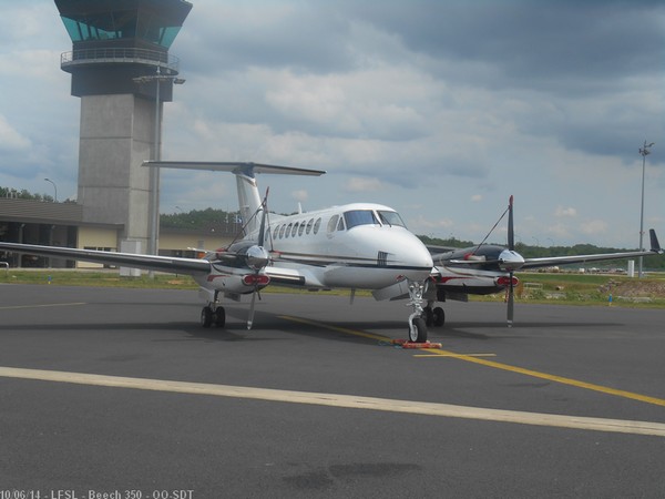 Brive - Valée de la Dordogne 2014 778817Beech350OOSDT